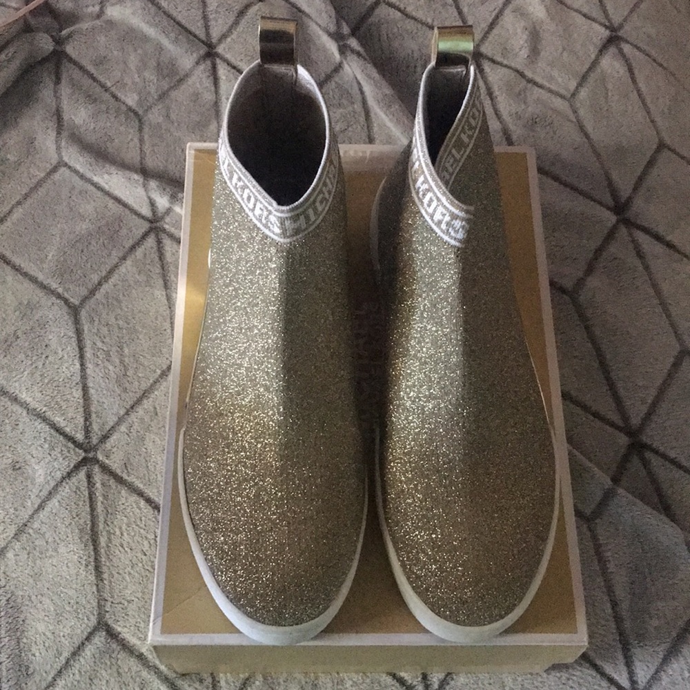 💫Michael Kors Grover Slip Ons 💫